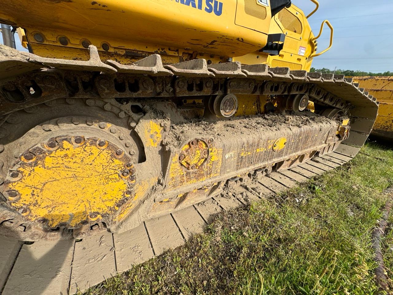KOMATSU D51PX-24 DOZER