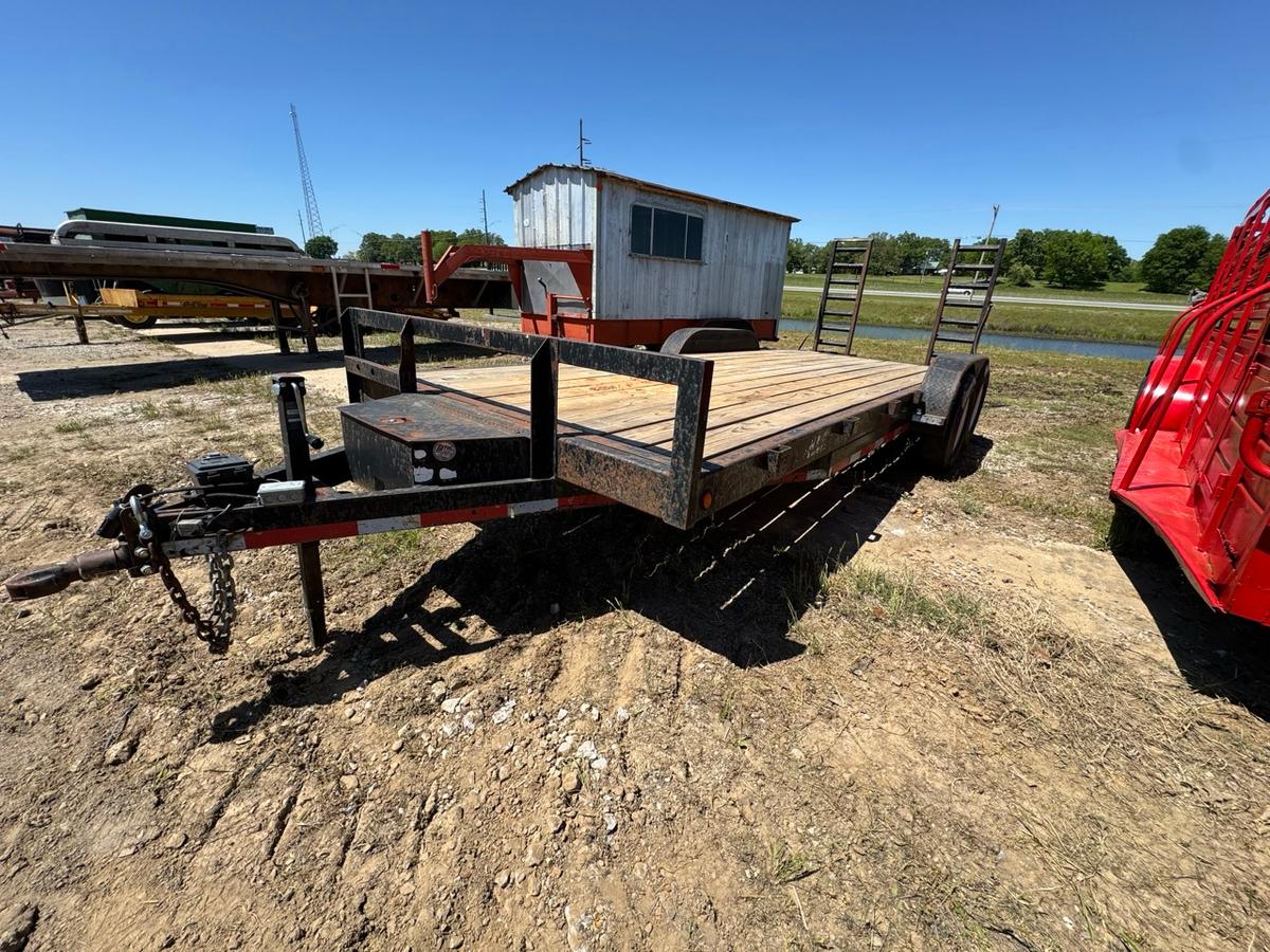 20' FLATBED TRAILER