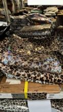 Hologram leopard leather