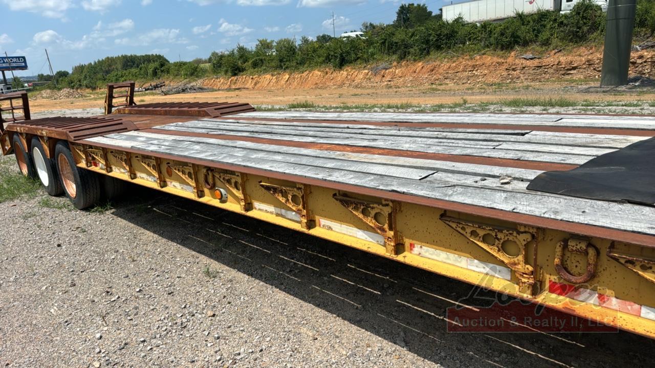 2007 Atoka Lowboy Trailer