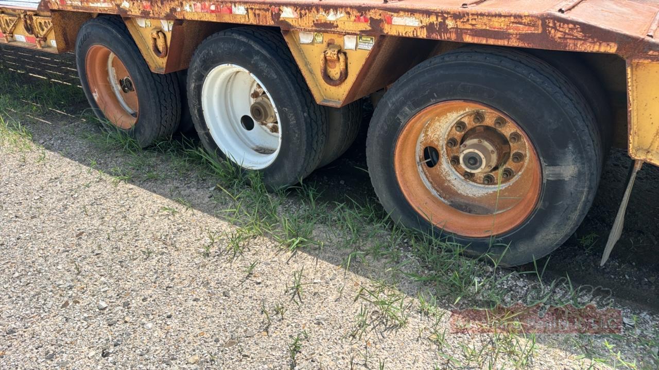 2007 Atoka Lowboy Trailer