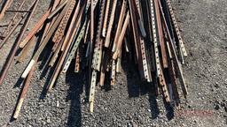 T posts - barbed wire - fence stays