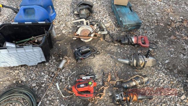 Ladder, Saws, Misc tools