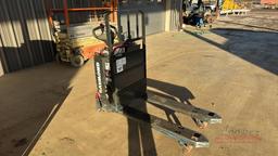 2018 Raymond 8210 Electric Pallet Jack