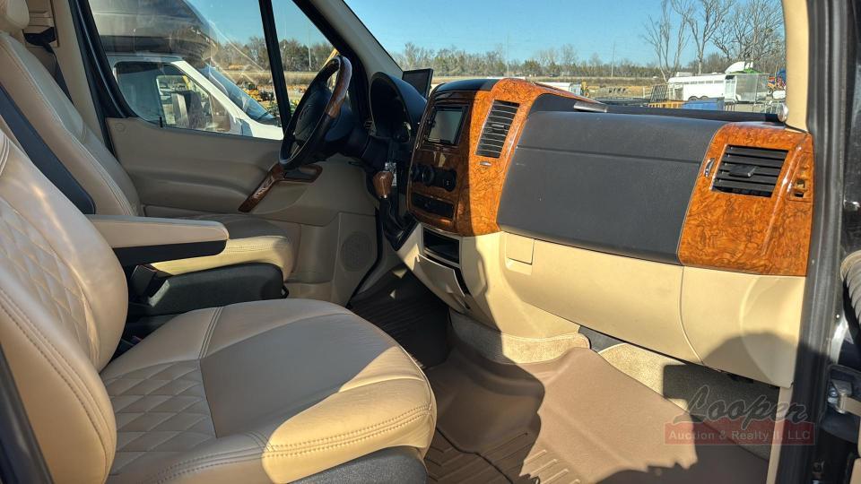 2014 Mercedes Sprinter Camper