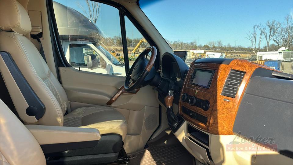 2014 Mercedes Sprinter Camper