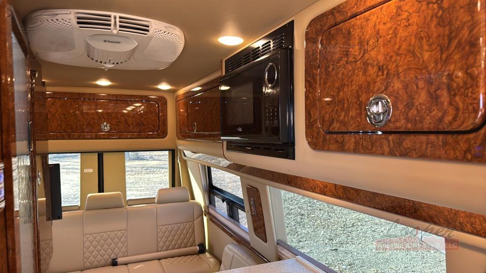2014 Mercedes Sprinter Camper