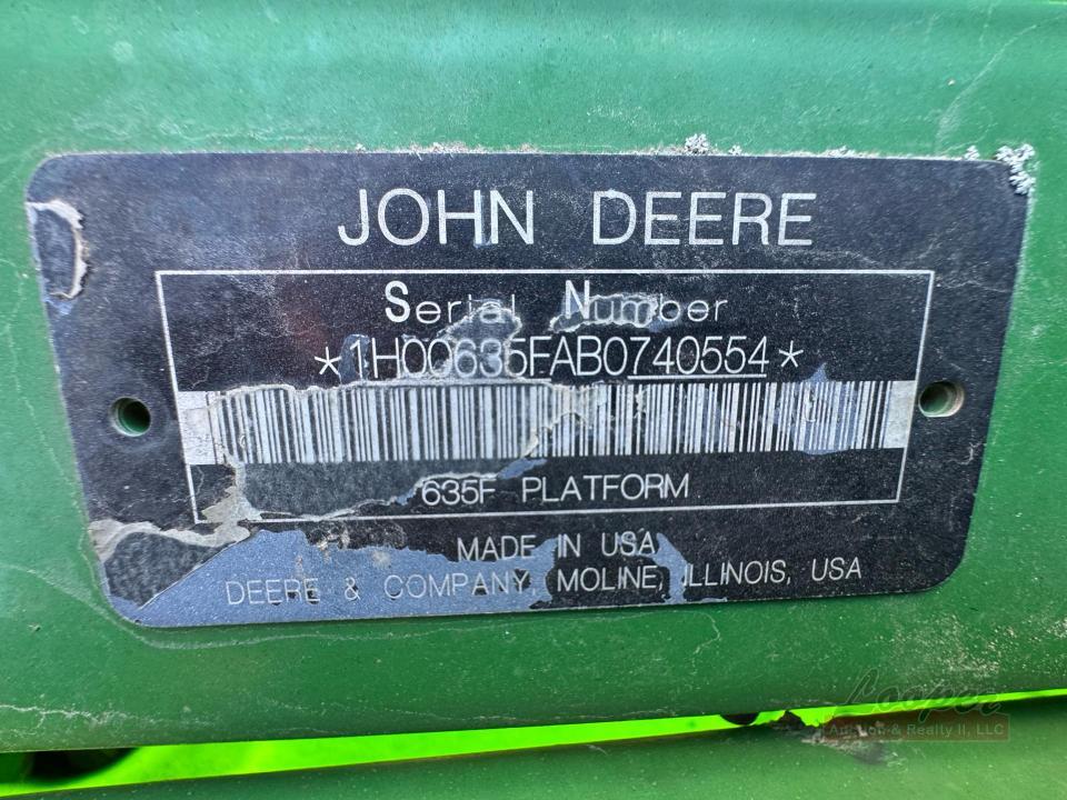 John Deere 635F Platform Head
