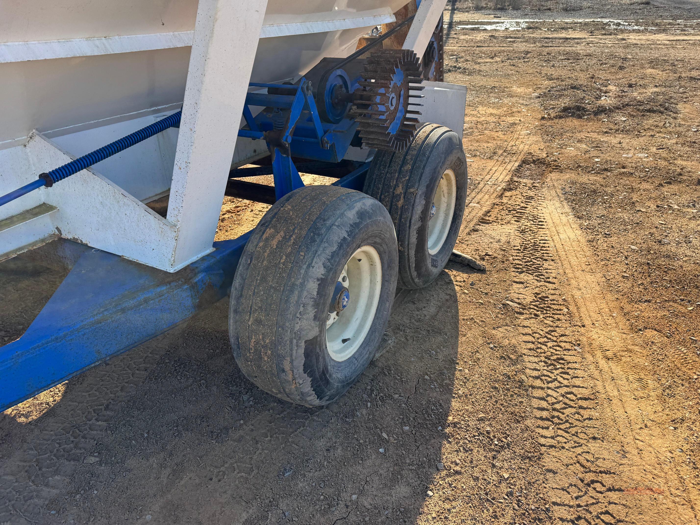 Doyle Fertilizer Spreader