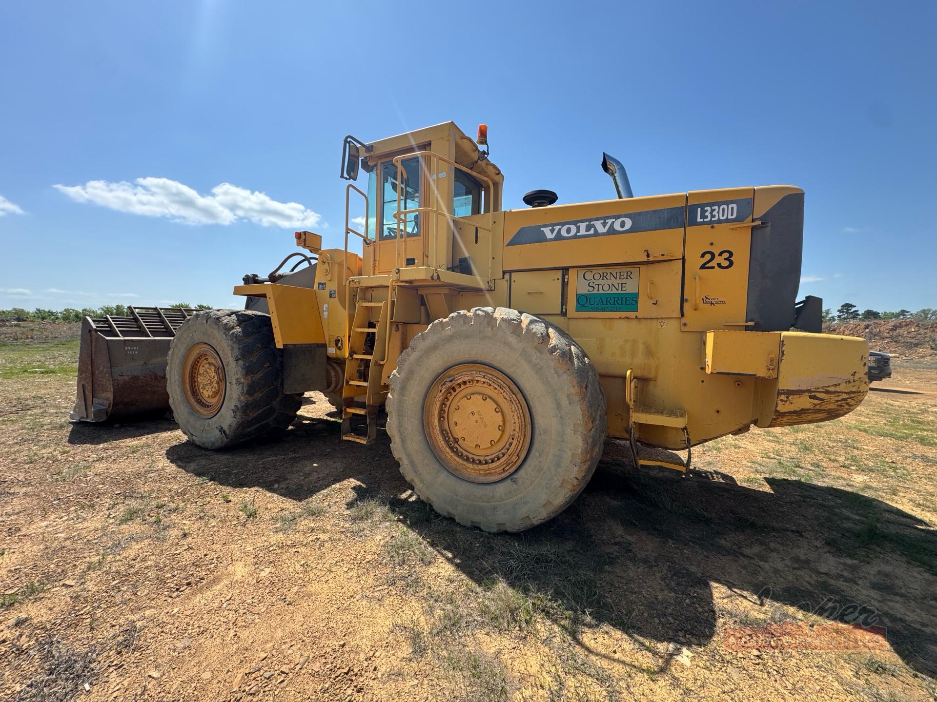 Volvo L330D Wheel Loader