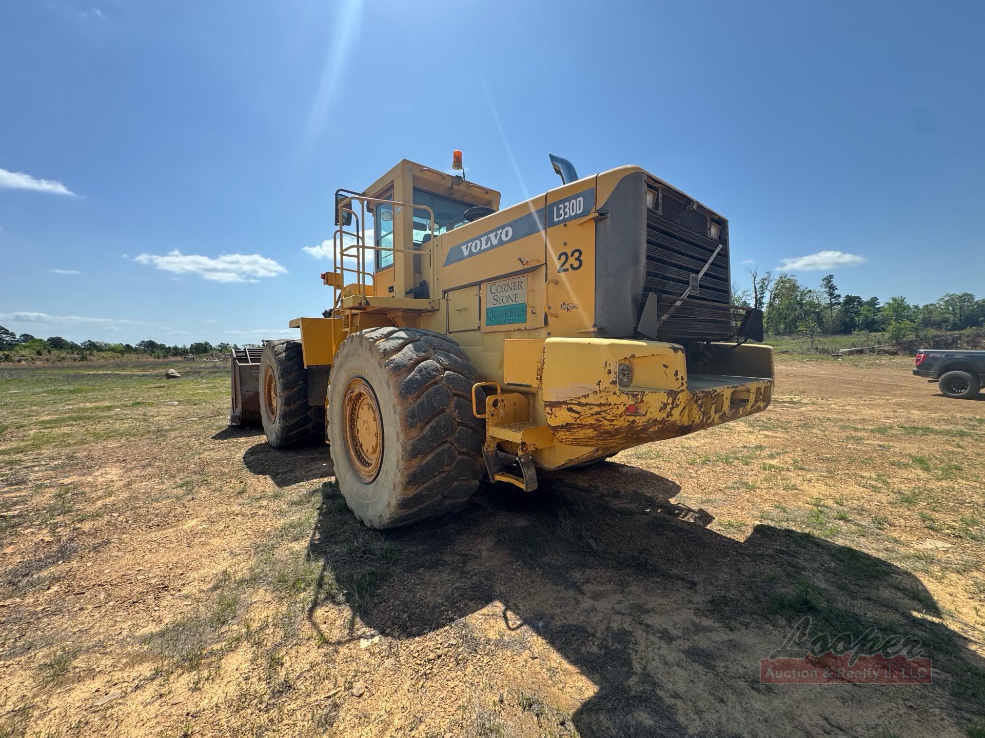 Volvo L330D Wheel Loader