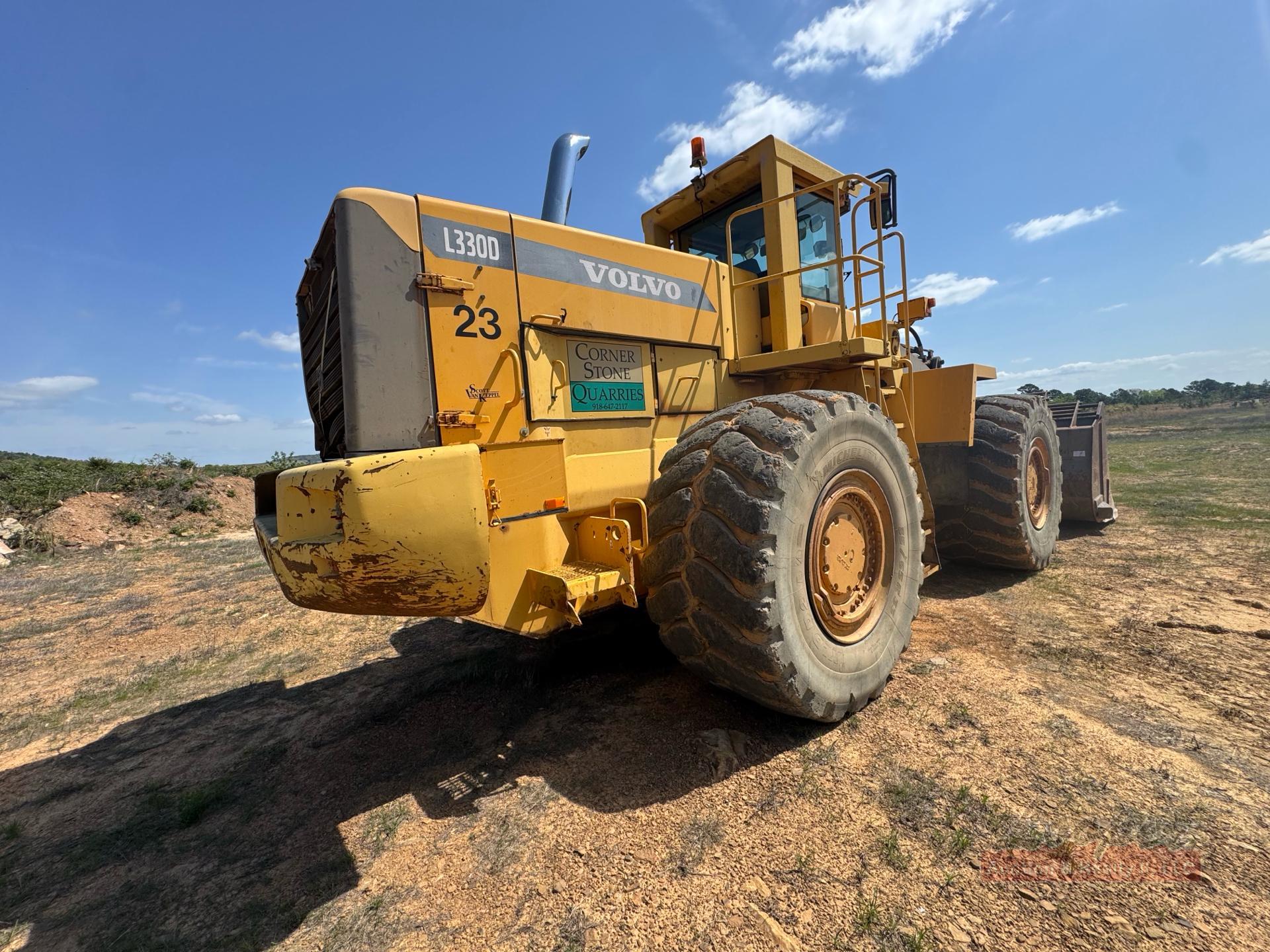 Volvo L330D Wheel Loader