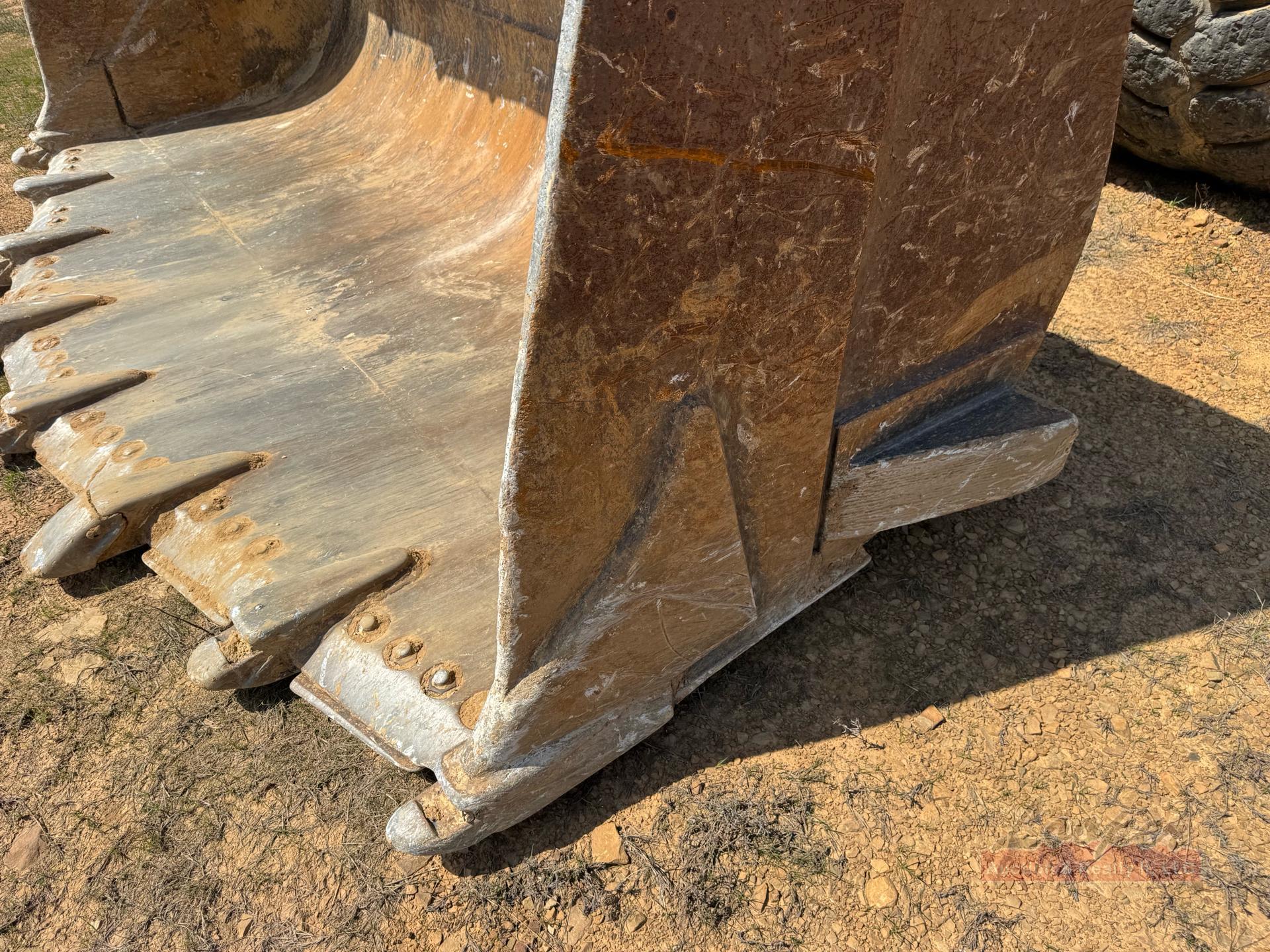 Volvo L330D Wheel Loader