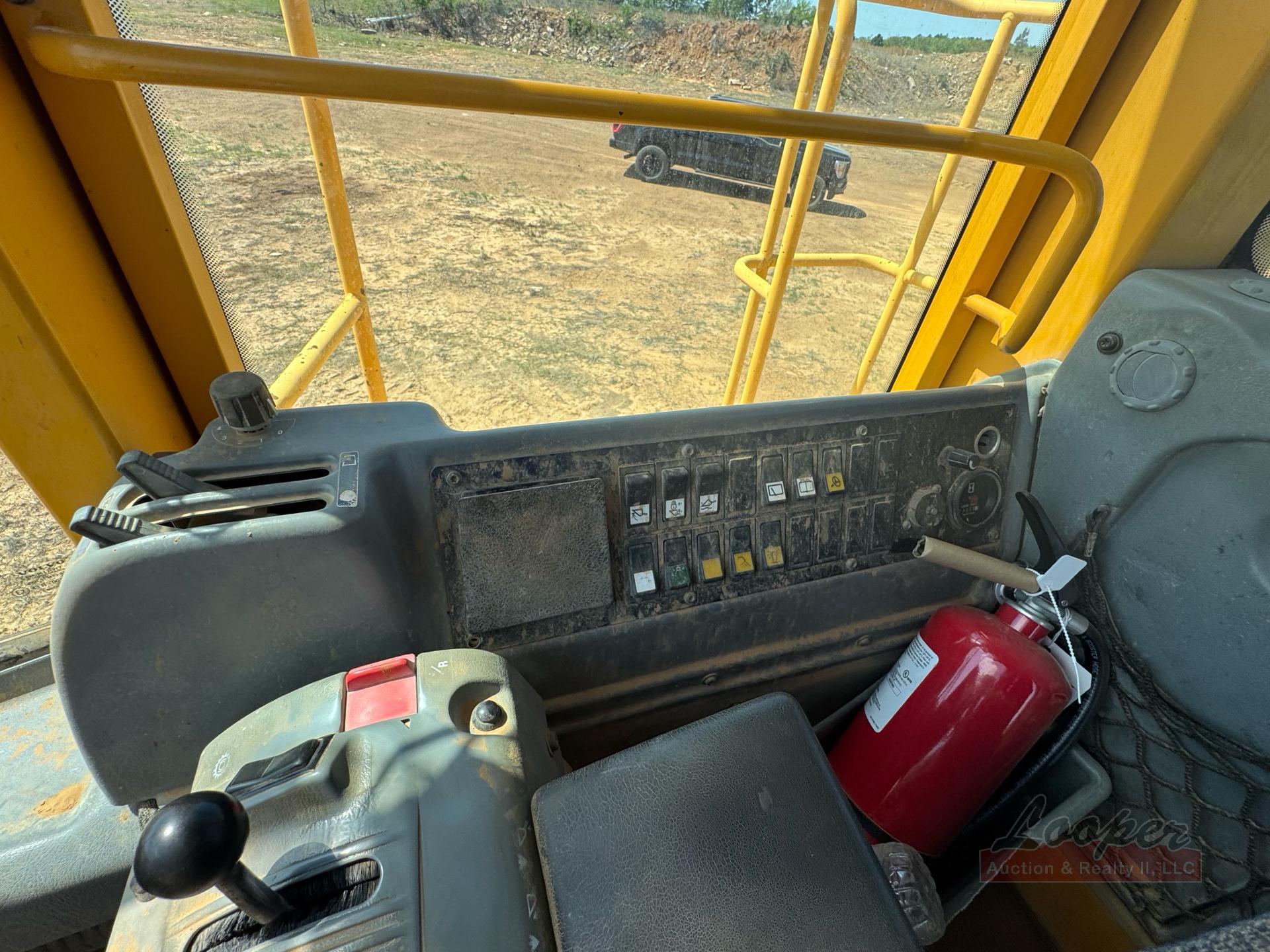 Volvo L330D Wheel Loader