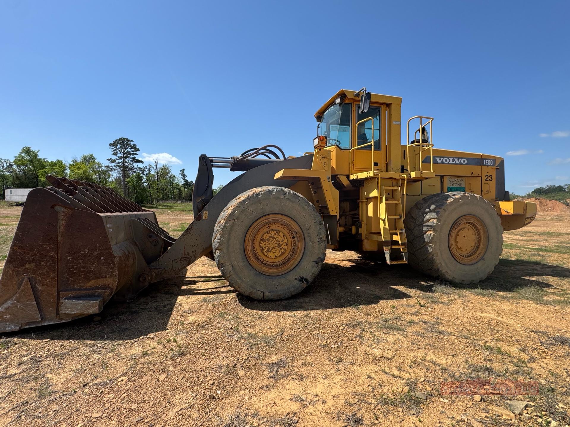 Volvo L330D Wheel Loader