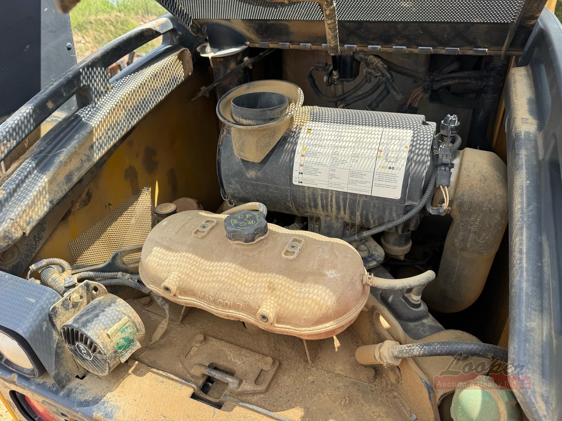 John Deere 332E Skid Steer