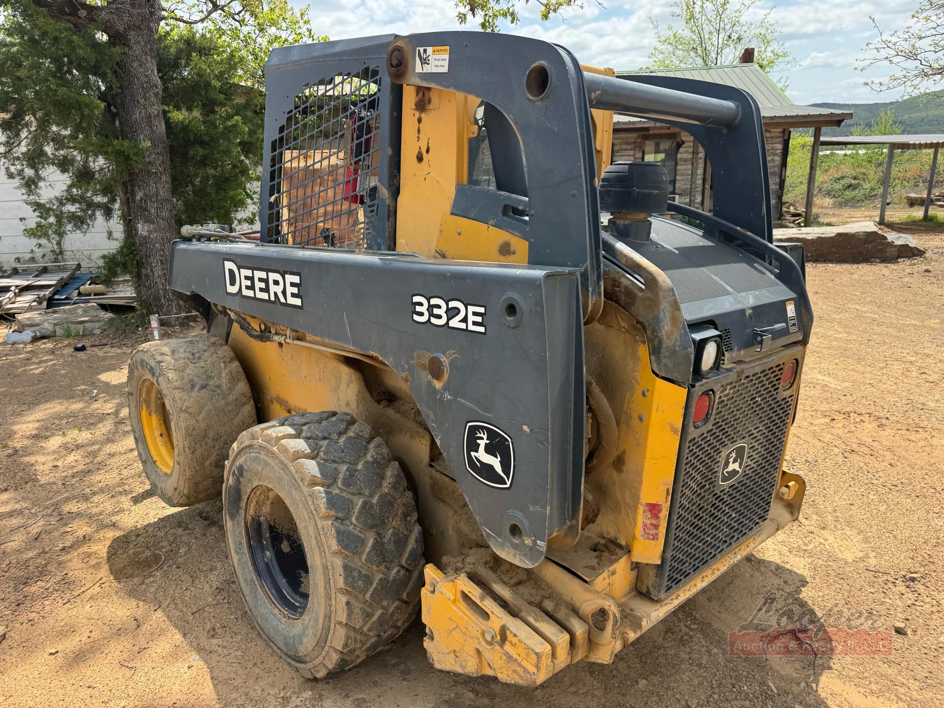 John Deere 332E Skid Steer