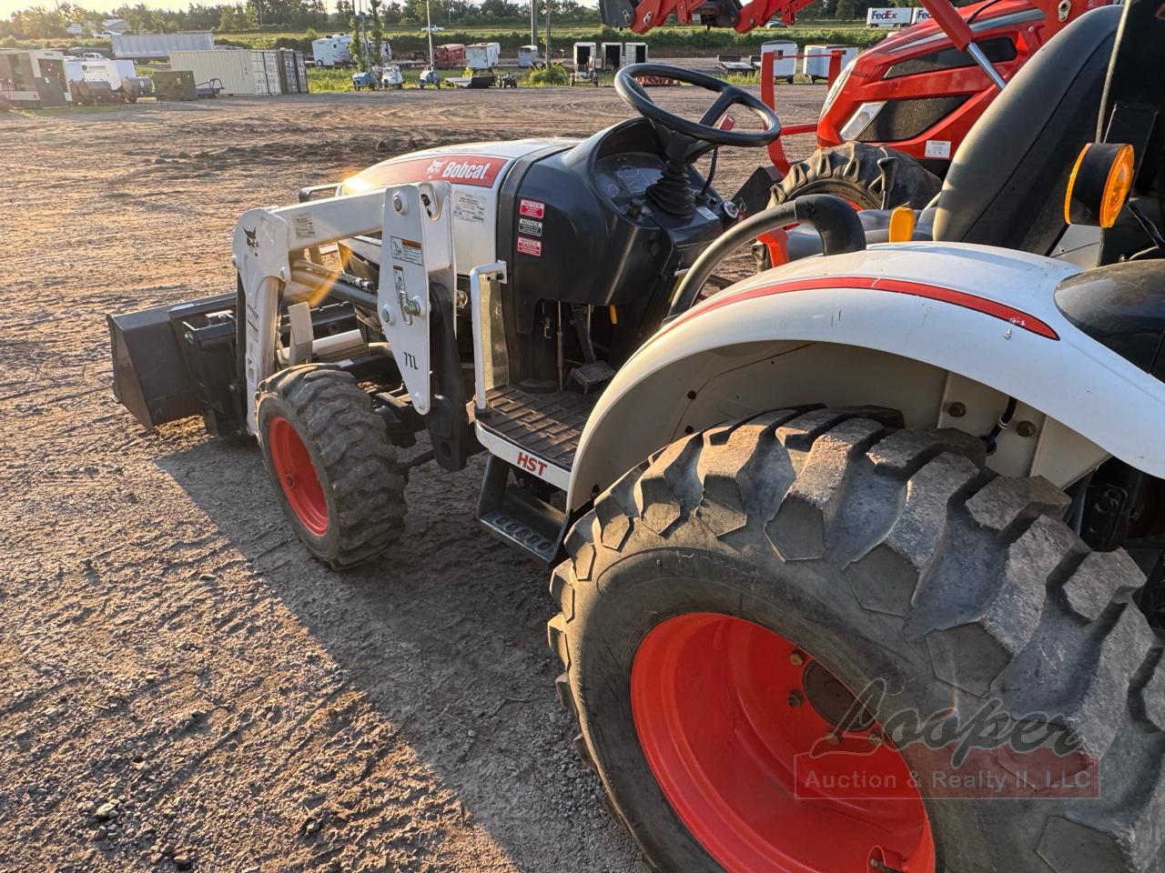 Bobcat CT230 Tractor w/ Backhoe