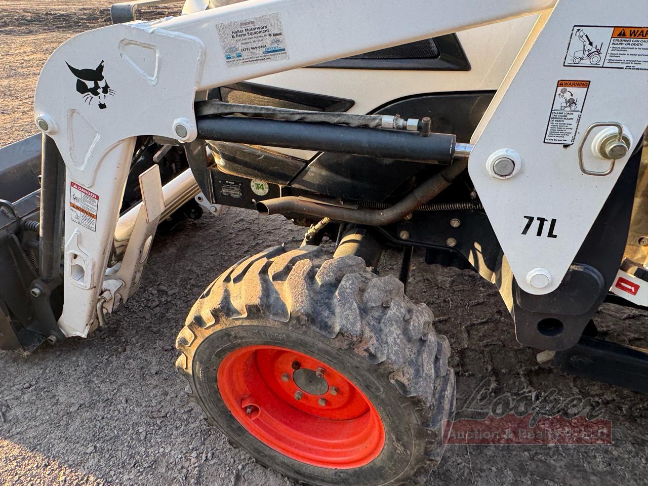 Bobcat CT230 Tractor w/ Backhoe
