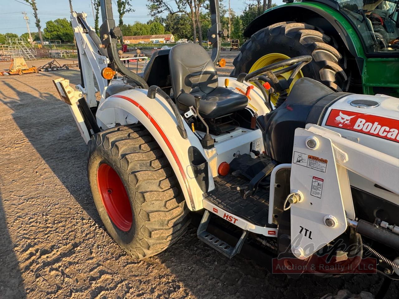 Bobcat CT230 Tractor w/ Backhoe
