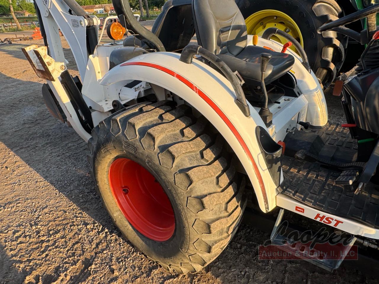 Bobcat CT230 Tractor w/ Backhoe
