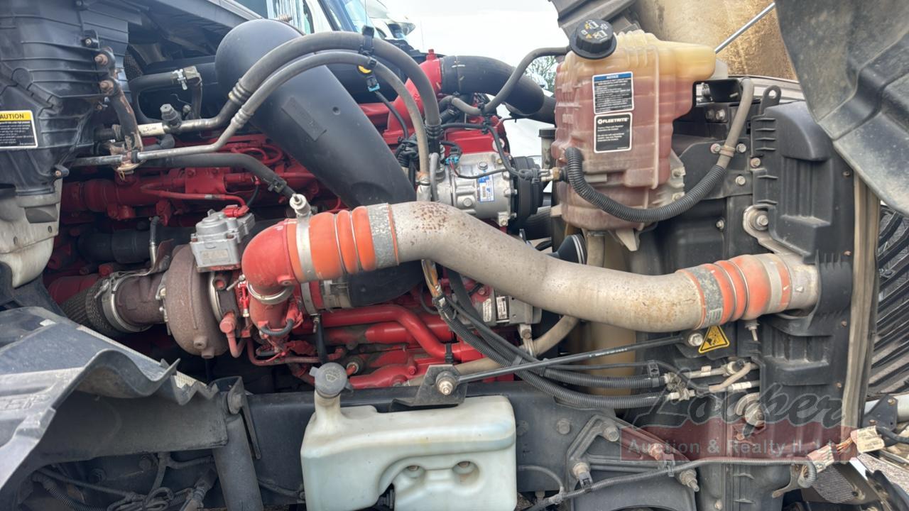 2019 International LT625 Day Cab