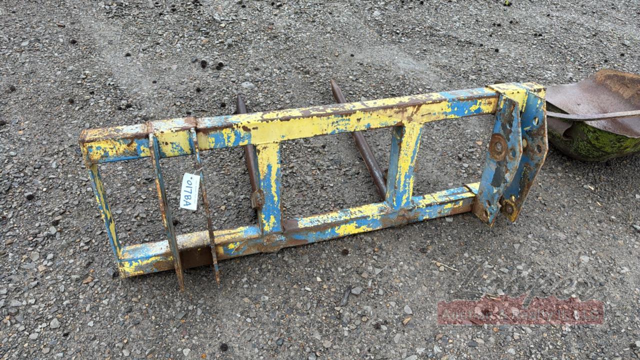 New Holland Front Spear