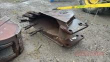 Ford/New Holland Bucket