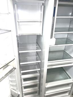 Sub-Zero Refrigerator