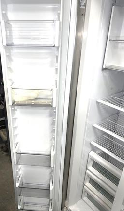 Sub-Zero Refrigerator