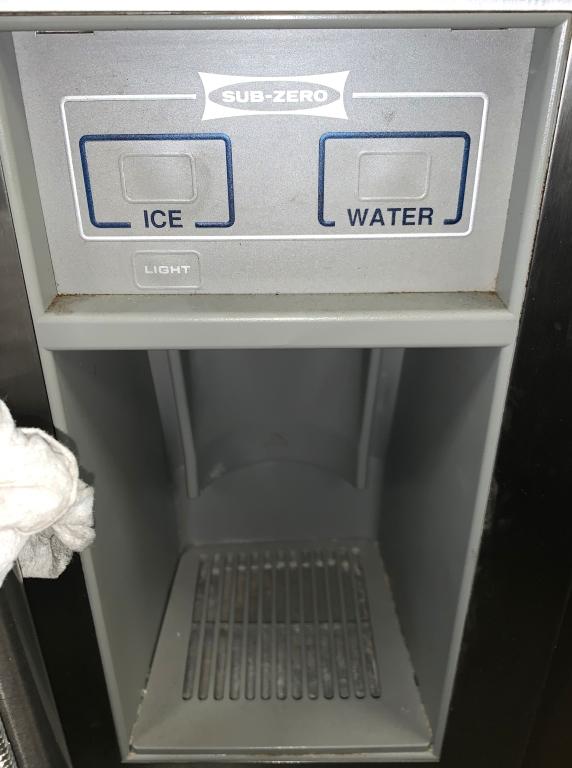 Sub-Zero Refrigerator