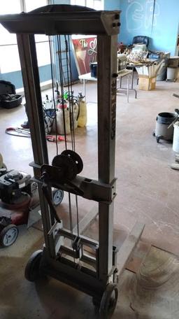 Genie Material Lift