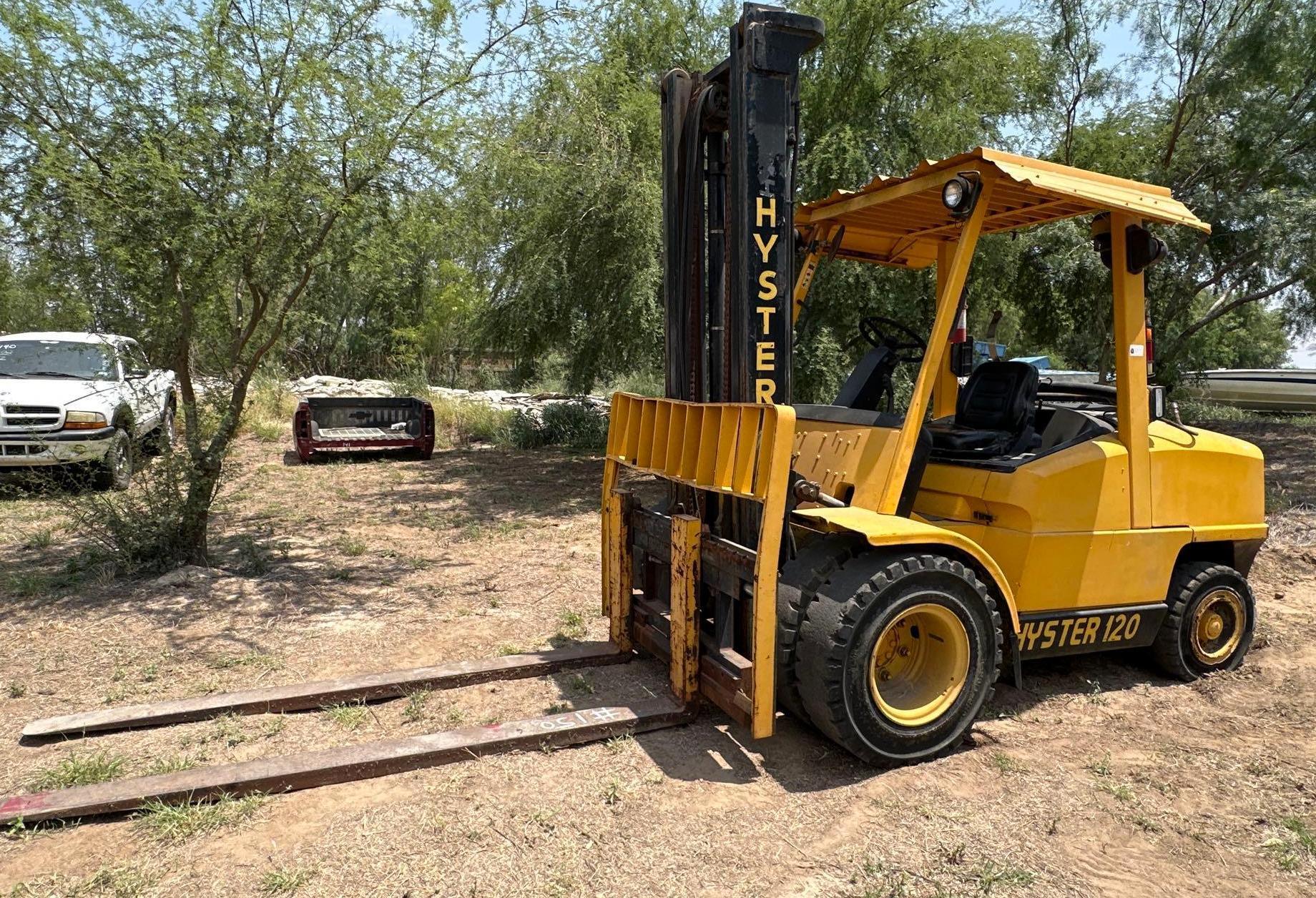 Hyster 120 Forklift