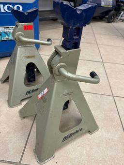 2 ACDelco Jack stands