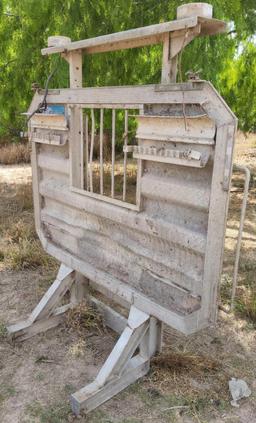 Semi-Truck Chain Rack