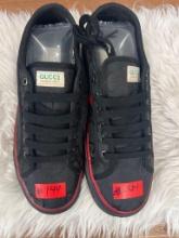 Mens Shoes 9 1/2