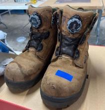 Red Wing shoes Size 9
