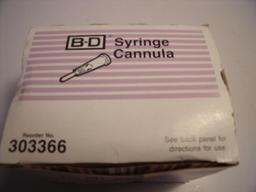 BECTON DICKINSON 303366 BOX OF 100 SYRINGE CANNULA!