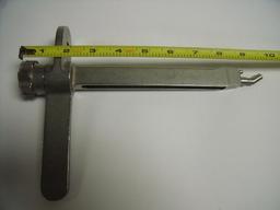 HOWMEDICA 6059-0-070 SURGICAL BROACH IMPACT/EXTRACT ASSEMBLY!