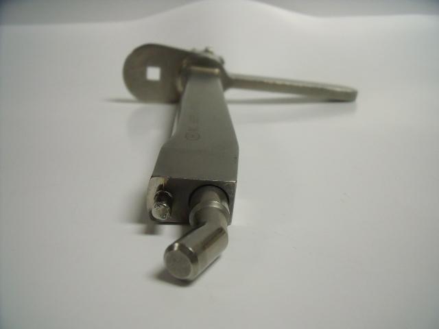 HOWMEDICA 6059-0-070 SURGICAL BROACH IMPACT/EXTRACT ASSEMBLY!