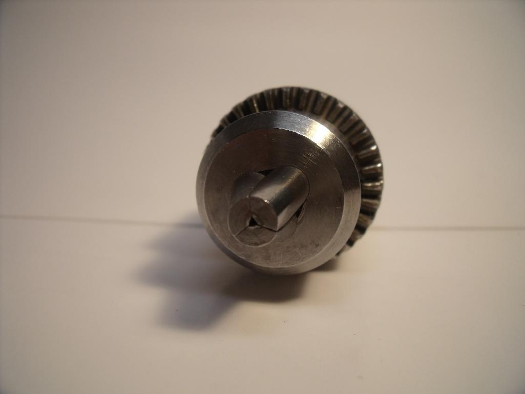JACOBS CHUCK DRILL CHUCK 1BM 0-1/4 IN, 0-6.5 MM. THD: 3/8-24 !1