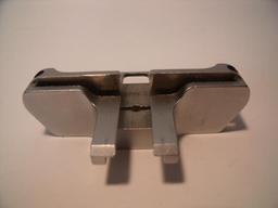 RICHARDS 71441147 05CM15380 DISTAL FEMORAL CUTTING BLOCK !