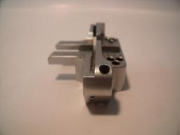 RICHARDS 71441147 05CM15380 DISTAL FEMORAL CUTTING BLOCK !