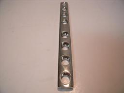 RICHARDS SMITH AND NEPHEW 71141408 NARROW COMPRESSION PLATE !