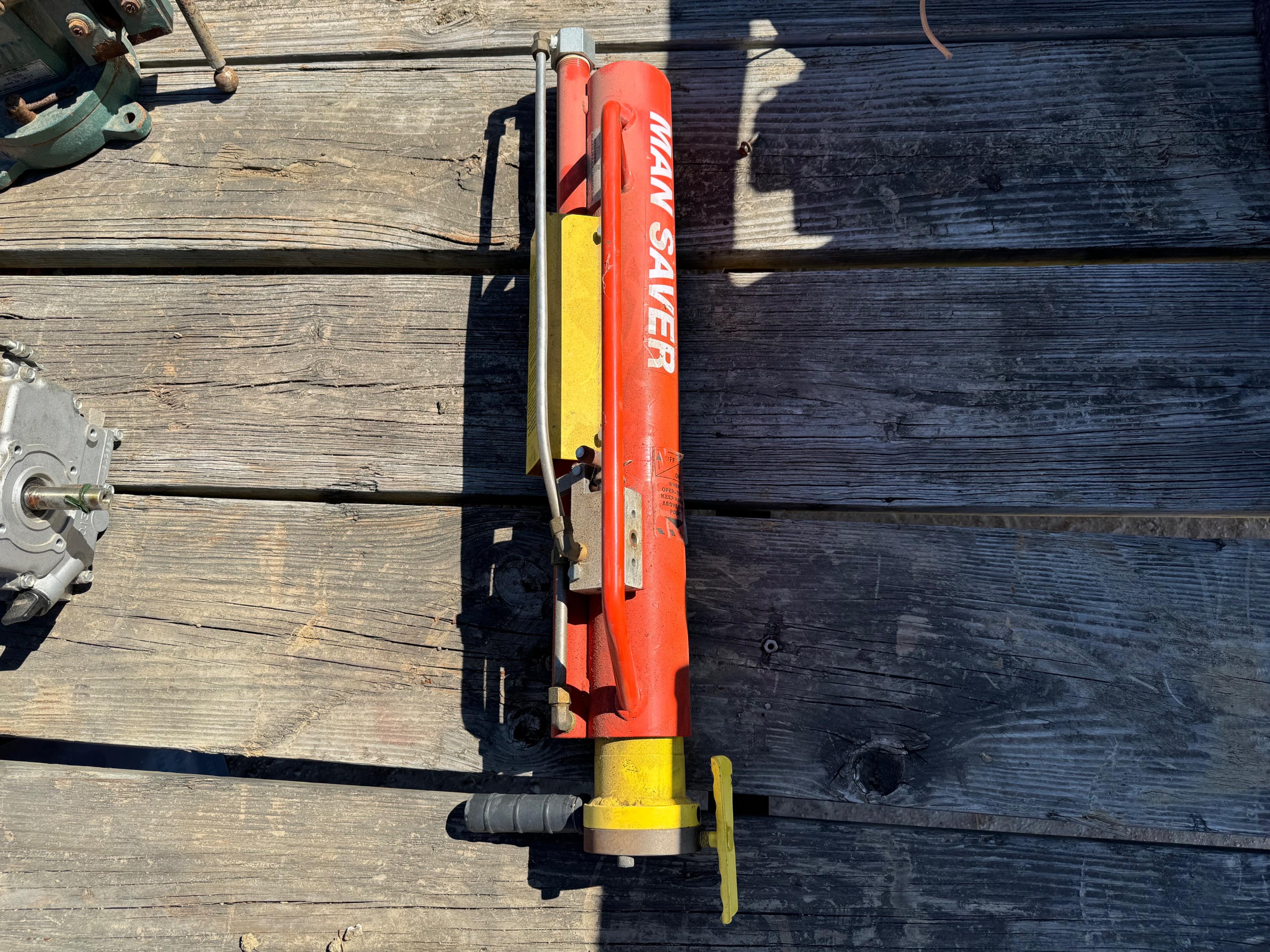 Pneumatic T Post Driver