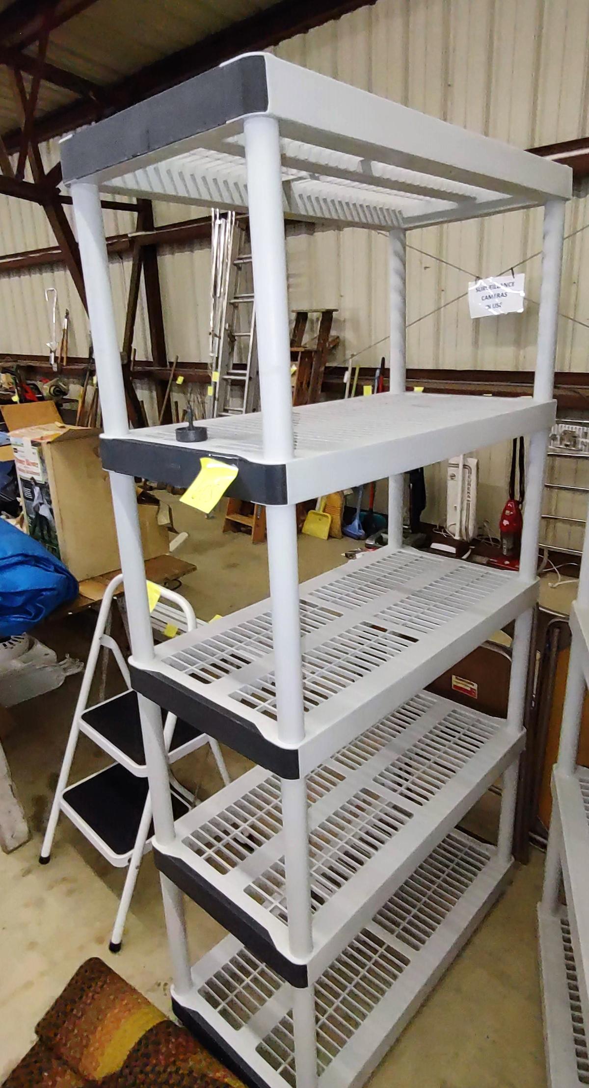 PLASTIC SHELF - PICK UP ONLY