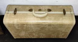 VINTAGE SAMSONITE SUITCASE - PICK UP ONLY