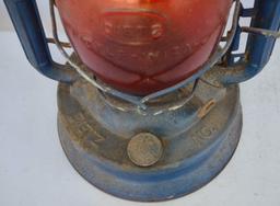 VINTAGE DIETZ NO. 1 LITTLE WIZARD LANTERN - PICK UP ONLY