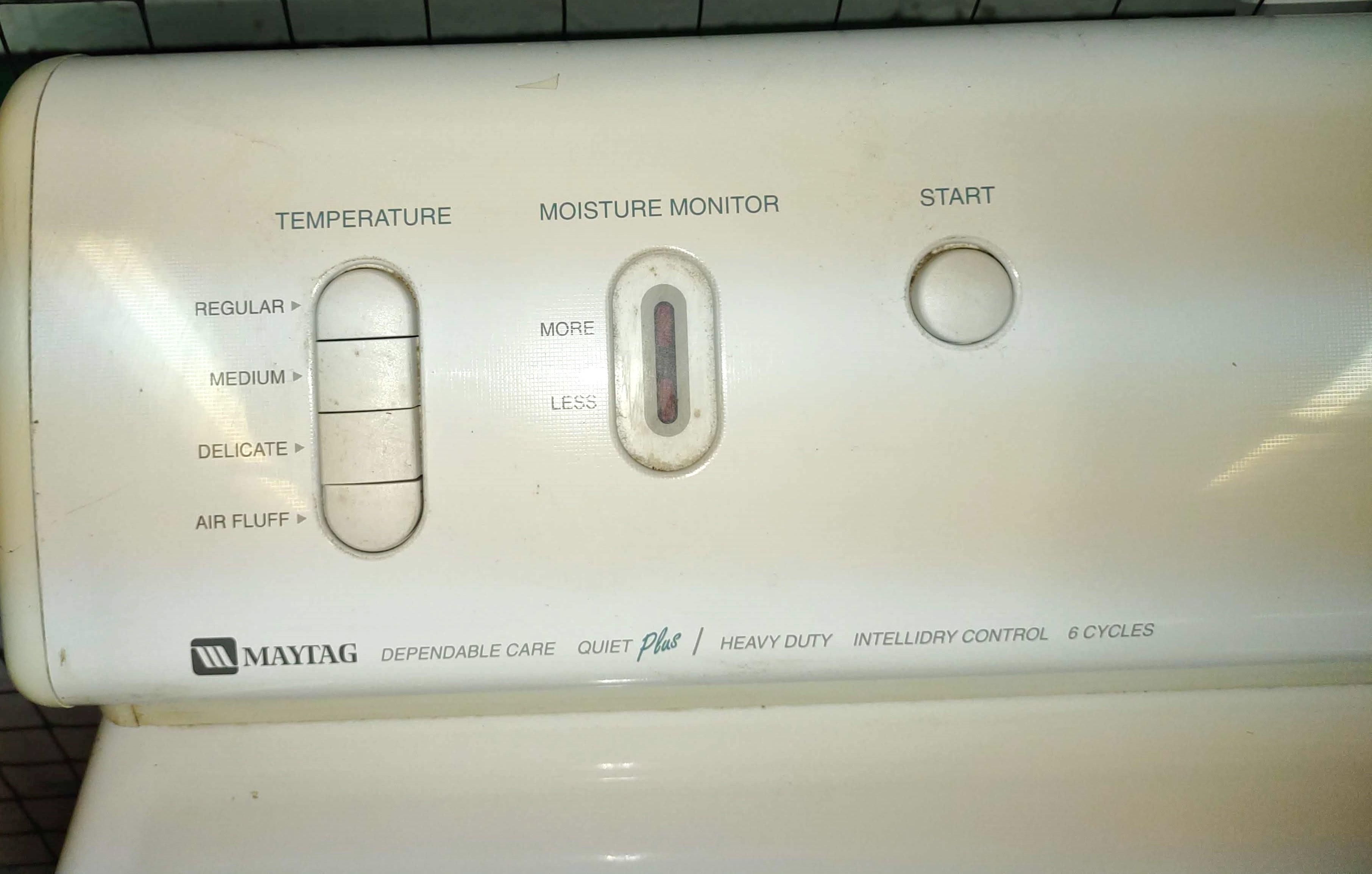 MAYTAG GAS DRYER - PICK UP ONLY