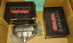 VINTAGE TIRE IRONS with 4-WAY & 2 NEW DORMAN W35325 DRUM BRAKE WHEEL CYLINDERS - PICK UP ONLY